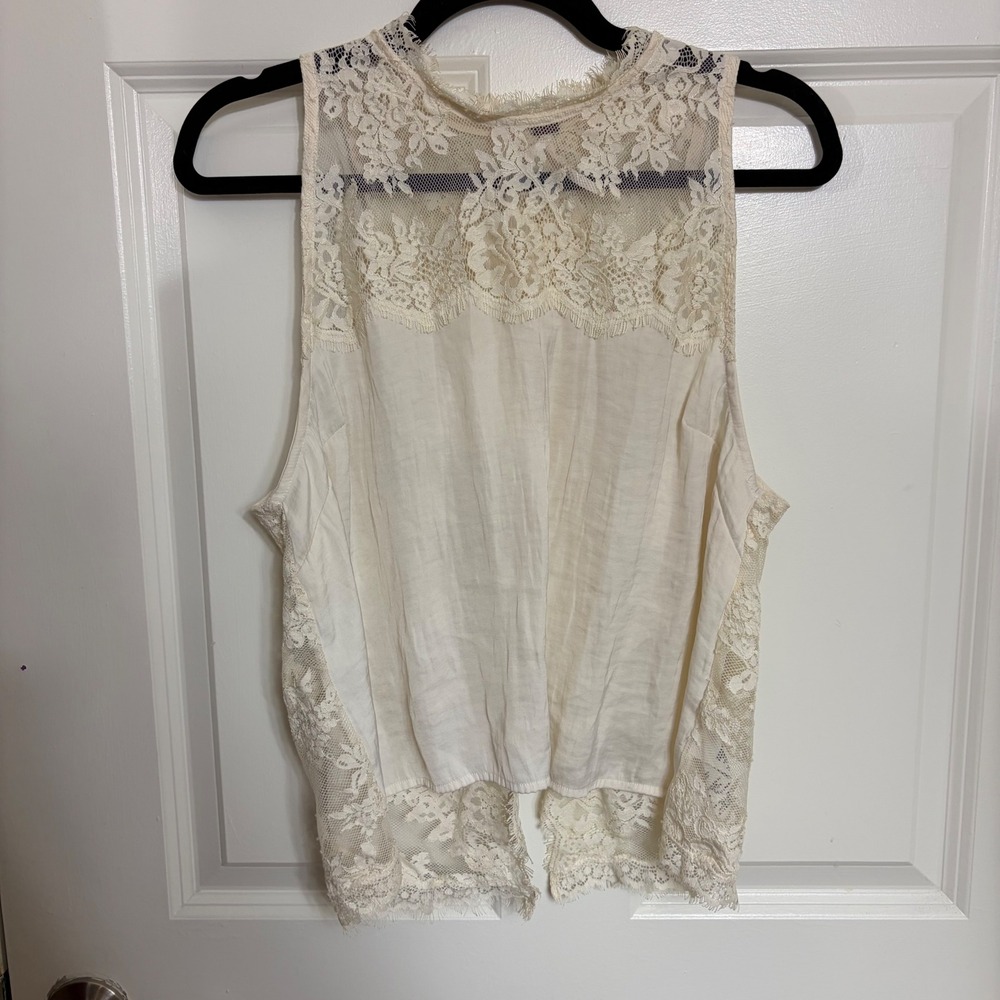 Free People Cream Lace Sleeveless Top Boho Eyelash Trim Split Back Large